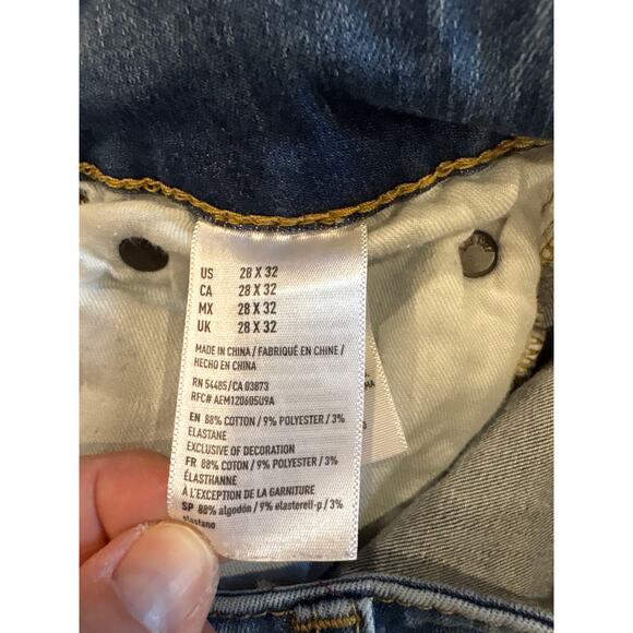 American Eagle Jeans Mens Size 28x32 Blue Jean Slim Tapered Leg Stretch Thrashed - Picture 6 of 11